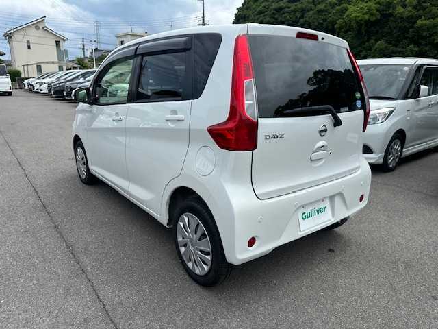 日産 デイズ X 大阪府 2019(平31)年 2.9万km ホワイトパール ナビ　/フルセグ　/Ｂｌｕｅｔｏｏｔｈ　/全方位カメラ　/ドライブレコーダー　/スマートキー　/踏み間違い防止　/フロアーマット　/サイドバイザー