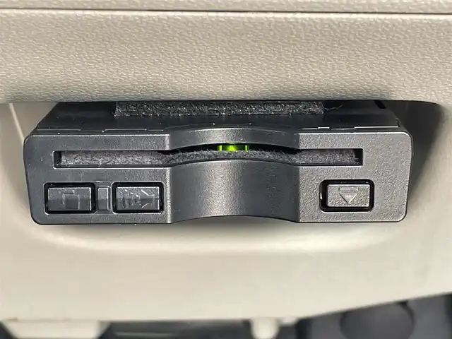 ダイハツ キャスト スタイル G ターボ SAⅢ 佐賀県 2018(平30)年 5.2万km ブラックマイカメタリック 純正8型ナビゲーション/（フルセグTV/CD/DVD/Bluetooth）/バックカメラ/スマートアシストIII/衝突回避支援ブレーキ/衝突警報機能/オートハイビーム/誤発進抑制制御機能/先行者発進お知らせ機能/車線逸脱警報/横滑り防止装置/ETC/USBポート/HDMI/アイドリングストップ/スマートキー/プッシュスタート/純正フロアマット/純正LEDヘッドライト/純正15インチアルミホイール
