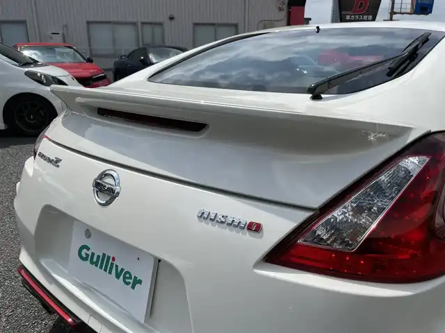 日産 フェアレディ Ｚ ニスモ 神奈川県 2020(令2)年 1.8万km ブリリアントホワイトパール nismo専用エアロ/純正19インチAW/レッドブレーキキャリパー/nismoマフラー/nismoカーボンキッキングプレート/純正レカロハーフレザーシート/BOSEサウンドシステム/純正HDDナビ・地デジTV/純正CD/DVD/MSV/BT/バックカメラ/ビルトインETC/前後ドライブレコーダー/3連メーター/nismo専用タワーバー/パドルシフト/ステアリングスイッチ/スマートキー×2/nismoフロアマット