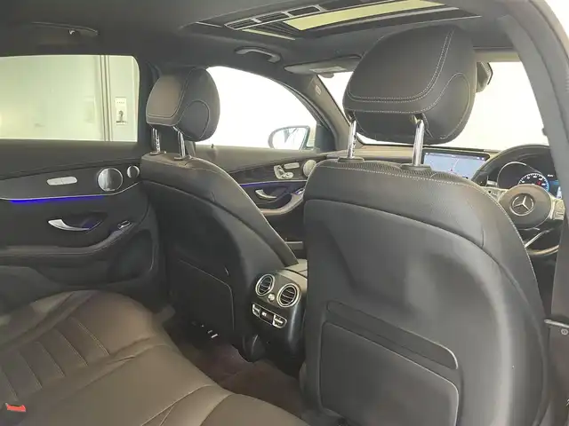 メルセデス・ベンツ ＧＬＣ２２０ d 4マチック クーペ AMGライン 愛知県 2020(令2)年 4.1万km ダイヤモンドホワイト レザーＥＸＣ　/パノラミックＳ／Ｒ　/ＨＵＤ　/Ｂｕｒｍｅｓｔｅｒ　/ＭＢＵＸ　/Ｂｌｕｅｔｏｏｔｈ　/フルセグＴＶ　/３６０度カメラ　/ＡＣＣ　/ＬＫＡ　/ＬＤＷ　/ＢＳＭ　/ドライブレコーダー　/ＥＴＣ２．０　/ＬＥＤライト/アイドリングストップ/プッシュスタート