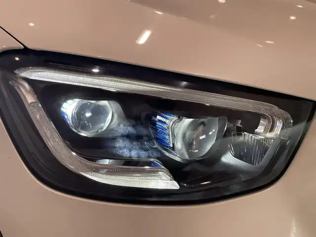 メルセデス・ベンツ ＧＬＣ２２０ d 4マチック クーペ AMGライン 愛知県 2020(令2)年 4.1万km ダイヤモンドホワイト レザーＥＸＣ　/パノラミックＳ／Ｒ　/ＨＵＤ　/Ｂｕｒｍｅｓｔｅｒ　/ＭＢＵＸ　/Ｂｌｕｅｔｏｏｔｈ　/フルセグＴＶ　/３６０度カメラ　/ＡＣＣ　/ＬＫＡ　/ＬＤＷ　/ＢＳＭ　/ドライブレコーダー　/ＥＴＣ２．０　/ＬＥＤライト/アイドリングストップ/プッシュスタート
