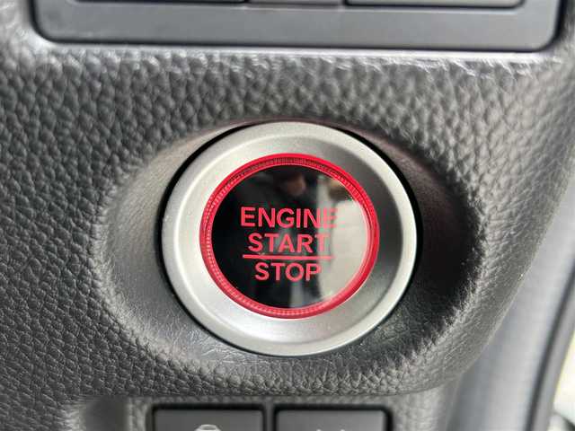 ホンダ Ｎ ＢＯＸ カスタム G L ターボ ホンダセンシング 奈良県 2018(平30)年 3.5万km プレミアムホワイトパールⅡ 社外ナビ /(BT/DVD/CD)/バックカメラ /地デジ /ハーフレザーシート /両側パワースライドドア /ビルトインETC /純正15型AW /LEDヘッドライト /リアサンシェード /車線逸脱警報 /革巻きステアリング