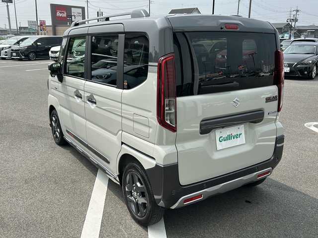 スズキ スペーシア ギア HYBRID XZターボ 岐阜県 2024(令6)年 0.8万km ベージュ 登録時7763m/ディスプレイオーディオ/クルーズコントロール/ETC/バックモニター/全方位カメラ/シートヒーター/コーナーセンサー前後/ハンドルヒーター/純正アルミホイール/両側パワースライドドア/オートライト/Bluetooth/プッシュスタート/スマートキー/スペアキー