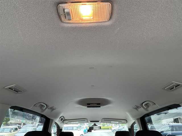 日産 セレナ S 静岡県 2018(平30)年 4.6万km マルーンレッド エンジンスタートボタン/パワーステアリング/パワーウィンドウ/アイドリングストップ/スマートキー（スペアキー1本）/オートエアコン/クルーズコントロール/純正ETC/SDナビ（BT接続、CDチェンジャー、フルセグTV）/3列シート/ドライブレコーダー/ウォークスルー/純正フロアマット/純正アルミホイール/布系シート/バックカメラ/片側パワースライドドア/ABS/横滑り防止装置/キセノンヘッドライト/オートライト/Wエアバック/衝突軽減システム