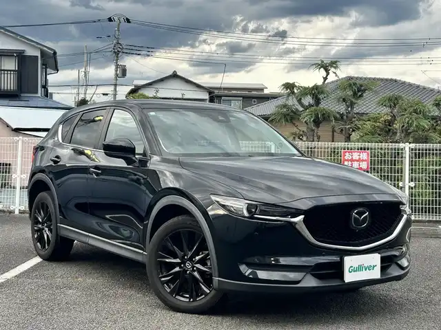 マツダ ＣＸ－５ XD ブラックトーンエディション 静岡県 2021(令3)年 4.7万km ジェットブラックマイカ ユーザー買取車両/ディスプレイオーディオ/純正19インチAW/純正LEDヘッドライト/純正フロアマット/MTモード付AT/エンジンスタートボタン/パドルシフト/オートホールド/クルーズコントロール/電動リアゲート/ステアリングヒーター/シートヒーター/パワーシート/アイドリンクストップ/レーンアシスト/パーキングアシスト/ハーフレザーシート/ETC/USB入力端子/スペアキー×１/スマートキー/記録簿/保証書/取扱説明書