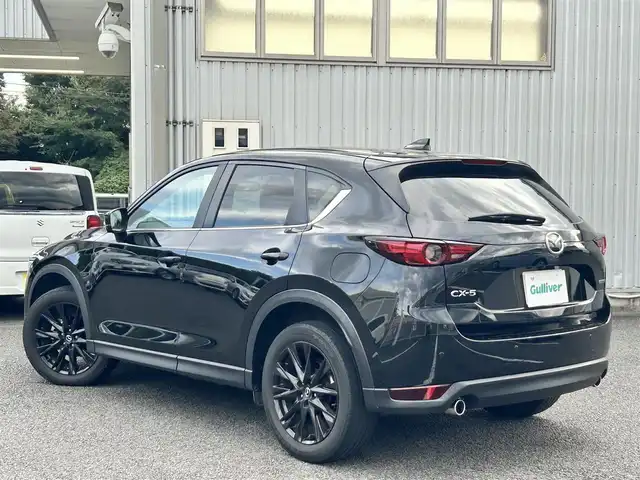 マツダ ＣＸ－５ XD ブラックトーンエディション 静岡県 2021(令3)年 4.7万km ジェットブラックマイカ ユーザー買取車両/ディスプレイオーディオ/純正19インチAW/純正LEDヘッドライト/純正フロアマット/MTモード付AT/エンジンスタートボタン/パドルシフト/オートホールド/クルーズコントロール/電動リアゲート/ステアリングヒーター/シートヒーター/パワーシート/アイドリンクストップ/レーンアシスト/パーキングアシスト/ハーフレザーシート/ETC/USB入力端子/スペアキー×１/スマートキー/記録簿/保証書/取扱説明書