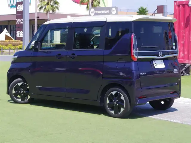 日産 ルークス ハイウェイスター X 千葉県 2020(令2)年 4.6万km パープルⅡ 155/65R14/エマージェンシーブレーキ/左パワースライドドア/右イージークローザードア/純正SDナビ/地デジTV/【DVD/CD再生機能　Bluetooth接続】/アラウンドビューモニター/ドライブレコーダー/ETC/LEDヘッドライト/フォグライト/ウインカーミラー/コーナーセンサー/純正14インチアルミホイル/サイド/カーテンエアバッグ/インテリジェントキー