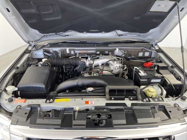 三菱 パジェロ ロング エクシード 三重県 2014(平26)年 7.4万km アイガーグレーメタリック /禁煙車//社外7型ナビ/　フルセグTV/Bluetooth/CD/DVD//17インチ社外アルミホイール//純正アルミホイール積込//フォグライト//BSM//レーンキープシステム//オートライト//前後ドラレコ//バックカメラ//ETC//リモコンキー//スペアキー//オートエアコン//4WD//クルーズコントロール//背面タイヤ