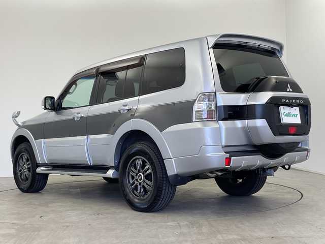 三菱 パジェロ ロング エクシード 三重県 2014(平26)年 7.4万km アイガーグレーメタリック /禁煙車//社外7型ナビ/　フルセグTV/Bluetooth/CD/DVD//17インチ社外アルミホイール//純正アルミホイール積込//フォグライト//BSM//レーンキープシステム//オートライト//前後ドラレコ//バックカメラ//ETC//リモコンキー//スペアキー//オートエアコン//4WD//クルーズコントロール//背面タイヤ