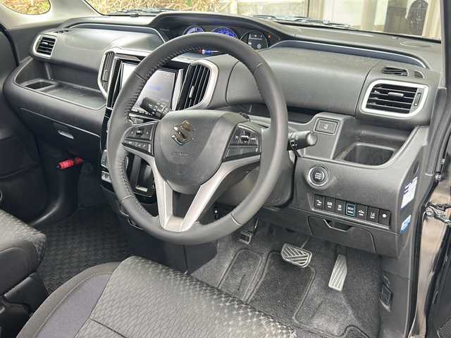 スズキ ソリオ バンディット HV SV 静岡県 2017(平29)年 11.1万km スーパーブラックパール 純正SDナビ/・CD/・DVD/・フルセグＴＶ/・Bluetooth/・USB/・AM/・FM/主要装備/・片側パワスラ/・デュアルカメラブレーキサポート/・横滑り防止装置/・レーンキープ/・クルコン/・シートヒーターD席/・ETC/・ドラレコ前/・純正フロアマット/・純正アルミホイール/・LEDヘッドライト/・オートライト/・フォグランプ/・Wエアバック/・スマートキー/・プッシュスタート