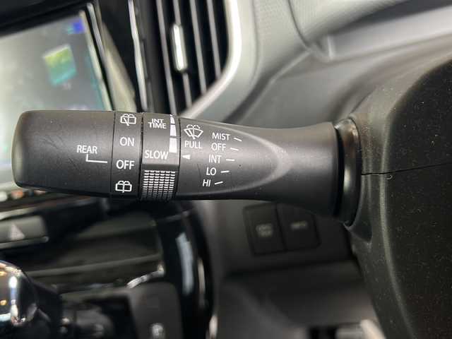 スズキ ソリオ バンディット HV SV 静岡県 2017(平29)年 11.1万km スーパーブラックパール 純正SDナビ/・CD/・DVD/・フルセグＴＶ/・Bluetooth/・USB/・AM/・FM/主要装備/・片側パワスラ/・デュアルカメラブレーキサポート/・横滑り防止装置/・レーンキープ/・クルコン/・シートヒーターD席/・ETC/・ドラレコ前/・純正フロアマット/・純正アルミホイール/・LEDヘッドライト/・オートライト/・フォグランプ/・Wエアバック/・スマートキー/・プッシュスタート