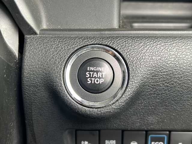 スズキ ソリオ バンディット HV SV 静岡県 2017(平29)年 11.1万km スーパーブラックパール 純正SDナビ/・CD/・DVD/・フルセグＴＶ/・Bluetooth/・USB/・AM/・FM/主要装備/・片側パワスラ/・デュアルカメラブレーキサポート/・横滑り防止装置/・レーンキープ/・クルコン/・シートヒーターD席/・ETC/・ドラレコ前/・純正フロアマット/・純正アルミホイール/・LEDヘッドライト/・オートライト/・フォグランプ/・Wエアバック/・スマートキー/・プッシュスタート