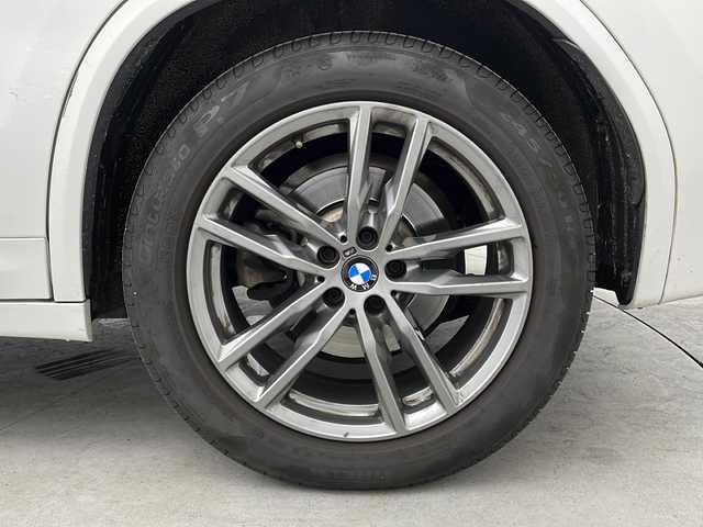 ＢＭＷ Ｘ３ xDrive20d Mスポーツ 大阪府 2018(平30)年 5.5万km アルピンホワイトⅢ 10.25インチワイド・コントロール・ディスプレイ/(フルセグTV/AM/FM/CD/DVD/USB/BT)/ヘッドアップディスプレイ/ブラインドスポットモニター/ドライブレコーダー/ETC/パーキング・アシスト・プラス/・パーク・ディスタンス・コントロール/・パーキング・アシスト/・トップ・ビュー/・サイド・ビュー・カメラ/・リヤ・ビュー・カメラ/ドライビング・アシスト・プラス/・アクティブ・クルーズ・コントロール/・ステアリング＆レーン・コントロール・アシスト/・レーン・ディパチャー・ウォーニング(車線逸脱警告システム)/・レーン・チェンジ・ウォーニング/・アクティブ・サイド・コリジョン・プロテクション/・全車接近警告機能/・衝突回避・被害軽減ブレーキ/・事故回避アシスト/・後車衝突警告機能/・クロス・トラフィック・ウォーニング(フロント＆リア)/ブラインドスポットモニター/オートホールド/パドルシフト/パワーバックドア/メモリシート/シートヒーター/シートメモリ/レザーシート/ルーフレール/スペアキー/取扱説明書/保証書/記録簿(R1.10/R2.11/R3.11/R5.11/R6.11)