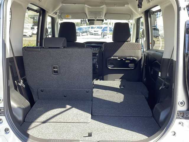 スズキ ソリオ バンディット HV MV 長野県 2023(令5)年 1.9万km プレミアムシルバーメタリック セーフティサポート/・デュアルセンサーブレーキサポート/・アダプティブクルーズコントロール/・リアパーキングセンサー/・車線逸脱警報機能/・車線逸脱抑制機能/・ハイビームアシスト/社外ナビ【AVN-LS02】/（CD/DVD/フルセグTV/Bluetooth）/ETC/シートヒーター（D・N席）/両側パワースライドドア/革巻きステアリング/ステアリングスイッチ/ヘッドアップディスプレイ/アイドリングストップ/LEDヘッドライト/フォグランプ/オートライト/スマートキー/Pスタート/電動格納ミラー/純正フロアマット/純正15インチAW