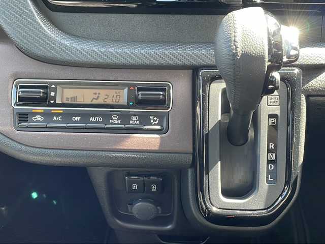 スズキ ソリオ バンディット HV MV 長野県 2023(令5)年 1.9万km プレミアムシルバーメタリック セーフティサポート/・デュアルセンサーブレーキサポート/・アダプティブクルーズコントロール/・リアパーキングセンサー/・車線逸脱警報機能/・車線逸脱抑制機能/・ハイビームアシスト/社外ナビ【AVN-LS02】/（CD/DVD/フルセグTV/Bluetooth）/ETC/シートヒーター（D・N席）/両側パワースライドドア/革巻きステアリング/ステアリングスイッチ/ヘッドアップディスプレイ/アイドリングストップ/LEDヘッドライト/フォグランプ/オートライト/スマートキー/Pスタート/電動格納ミラー/純正フロアマット/純正15インチAW