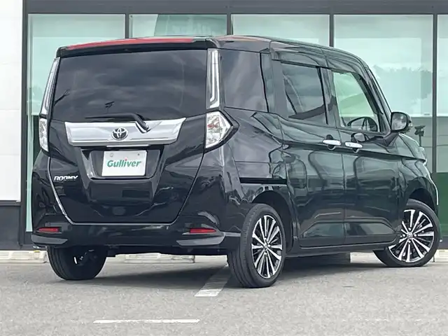 トヨタ ルーミー カスタムG－T 和歌山県 2023(令5)年 3.4万km ブラックマイカメタリック 純正9インチディスプレイオーディオ/全方位カメラ/衝突軽減ブレーキ/レーダークルコン/前後コーナーセンサー/オートライト/ビルトインETC/両側パワスラ/シートヒーター/ステアリングリモコン/オートホールド/純正15インチアルミ/電格ミラー/LEDヘッドライト/フォグランプ