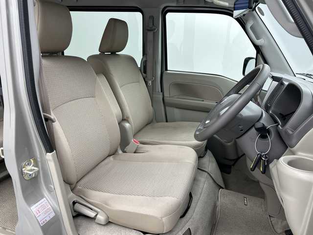 スズキ エブリィ ワゴン PZターボ スペシャル 愛知県 2024(令6)年 1万km モスグレーメタリック 純正7インチディスプレイオーディオ/AppleCarPlay AndroidAuto/バックカメラ/USB電源ソケット/ハンズフリーマイク/GPSアンテナ/セーフティサポート(予防安全機能)/衝突被害軽減システム/パワースライドドア(両側)/シートヒーター(D席)/電動オートステップ(助手席側)/LEDヘッドランプ/オートライト/キーレス/スペアキー×1/SRSエアバッグ(ダブル)/保証書＆取扱説明書