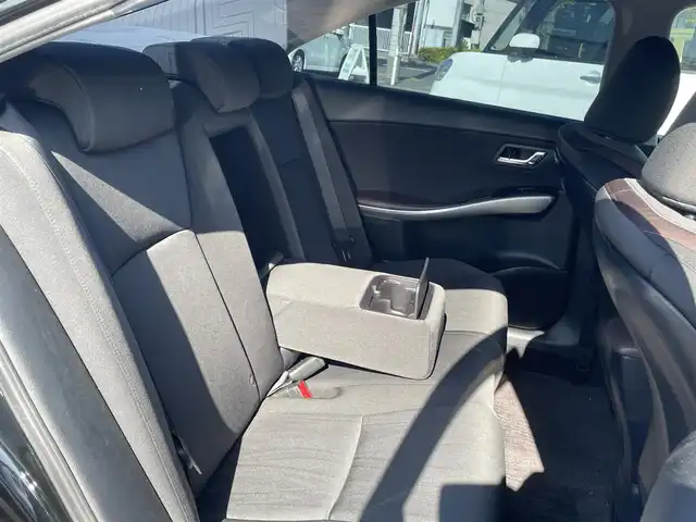 トヨタ ＳＡＩ S Cパッケージ 東京都 2014(平26)年 9.8万km ブラック (株)IDOMが運営する【じしゃロン昭島店】の自社ローン専用車両になります。こちらは現金またはオートローンご利用時の価格です。自社ローンご希望の方は別途その旨お申付け下さい/ディーラーOPナビ/BT/SD/CD/DVD/フルセグTV/ミラーリング/ドライブレコーダー前(DC-DR410)/バックカメラ/純正ETC/パワーシート（D＋N席）/ステアリングスイッチ/AUTOライト/LEDライト/フロアマット純正