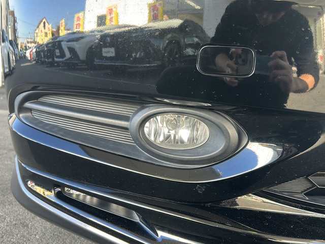 ホンダ ヴェゼル ハイブリッド X 京都府 2015(平27)年 14.2万km クリスタルブラックパール ワンオーナー /7インチSDナビ /ワンセグ/Bluetooth/CD/DVD再生機能/iPod/AUX/バックカメラ /禁煙 /LEDヘッドライト/フロントフォグランプ /クルーズコントロール /パドルシフト /フルフラットシート/ENKEI16インチAW /電動格納ミラー  /前方ドライブレコーダー (HDR002)/純正ETC/Wエアバッグ/カーテンエアバッグ