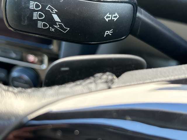 フォルクスワーゲン ゴルフ TSI ハイライン マイスター 埼玉県 2020(令2)年 5.8万km ディープブラックパールエフェクト メーカーナビ　/(AM/FM/AUX/CD/DVD/USB/Bluetooth/フルセグ)/ETC2.0 /ドラレコ前後/バックカメラ　/ドアバイザー　/電格ミラー　/LEDライト　/パワーシート(D)　/シートヒーター(D/N)　/フォグランプ　/ISOFIX /純正フロア　/BSM　/パドルシフト/ステアリングスイッチ　/オートライト　/プッシュスタート/純正フロア/クルーズコントロール/フロントアシスト/TRC/アイドリング/パーキングアシスト/パーキングセンサー/プレミアムサウンドDYNAUDIO/スマートキー/スペアキー1本/保証書/取扱説明書/パワーステアリング/パワーウィンドウ/ABS