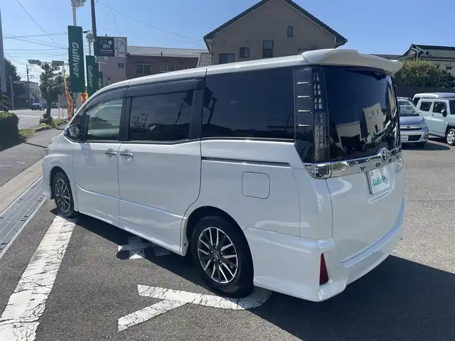 車両画像2