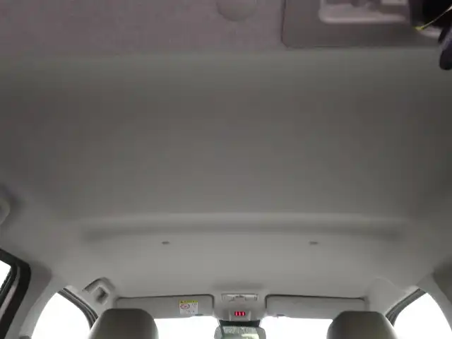 トヨタ パッソ モーダ　チャーム 山形県 2022(令4)年 3万km ブラックマイカメタリック/パウダリーベージュメタリック 2トーン 衝突被害軽減システム/純正SDナビ/　　【CD DVD BT フルセグ MSV AUX】/全周囲カメラ/LEDオートライト/ハーフレザーシート/シートヒーター/アイドリングストップ/コーナーセンサー/ステアリングスイッチ/フォグランプ/スマートキー/ETC