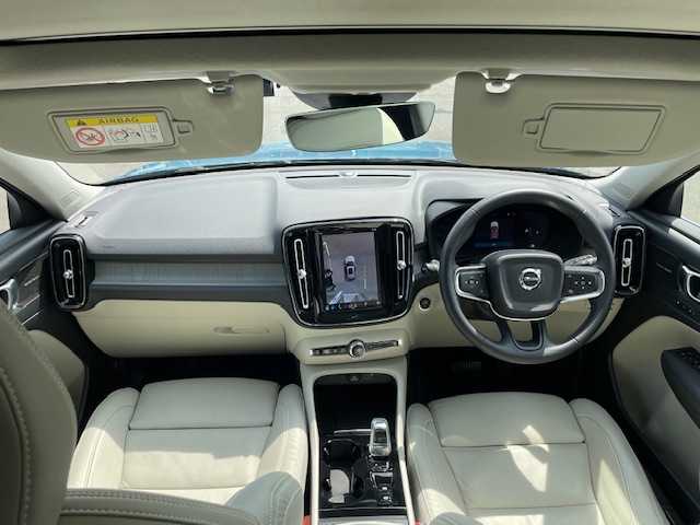 ボルボ ボルボ ＸＣ４０ 青森県 2022(令4)年 5.9万km 青 4WD/ハーマンカードンサウンド/パノラマサンルーフ/ICターボ/白革シート/全席シートレーター/全方位カメラ/ＡＣＣ/ＡｐｐｌｅＣａｒＰｌａｙ/AndroidAuto/純正ナビ/(USB/Bt)/ＢＬＩＳ/D席メモリー付き/前席パワーシート/前車発進通知機能/ＬＥＤオートライト/LEDフォグランプ/純正１９インチアルミホイール/ウインカーミラー/ブラックルーフレール/ヘットライトウオッシャー/前後バンパーソナー/ドライブレコーダー（前後）/革巻きステア/ノブ/プッシュスタートシステム/W/サイド/カーテンエアバッグ/ABS/スマートキーｘ２/取扱説明書/保証書/点検記録簿（Ｒ５．Ｒ６）