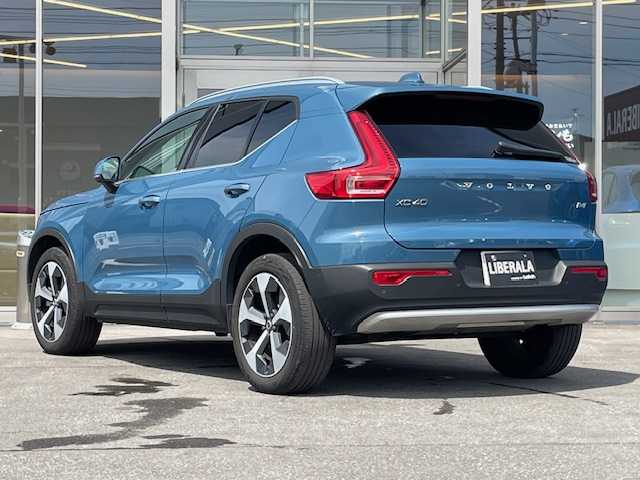 ボルボ ボルボ ＸＣ４０ 青森県 2022(令4)年 5.9万km 青 4WD/ハーマンカードンサウンド/パノラマサンルーフ/ICターボ/白革シート/全席シートレーター/全方位カメラ/ＡＣＣ/ＡｐｐｌｅＣａｒＰｌａｙ/AndroidAuto/純正ナビ/(USB/Bt)/ＢＬＩＳ/D席メモリー付き/前席パワーシート/前車発進通知機能/ＬＥＤオートライト/LEDフォグランプ/純正１９インチアルミホイール/ウインカーミラー/ブラックルーフレール/ヘットライトウオッシャー/前後バンパーソナー/ドライブレコーダー（前後）/革巻きステア/ノブ/プッシュスタートシステム/W/サイド/カーテンエアバッグ/ABS/スマートキーｘ２/取扱説明書/保証書/点検記録簿（Ｒ５．Ｒ６）