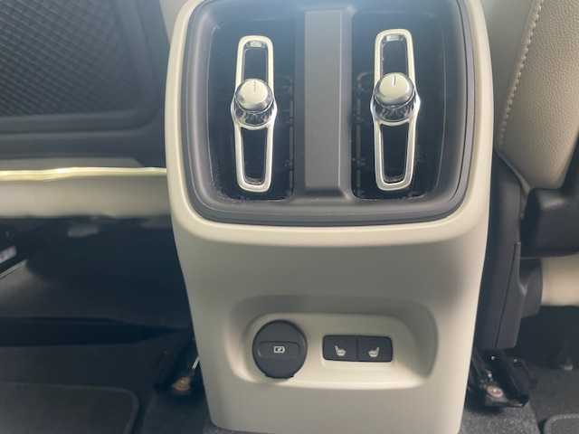 ボルボ ボルボ ＸＣ４０ 青森県 2022(令4)年 5.9万km 青 4WD/ハーマンカードンサウンド/パノラマサンルーフ/ICターボ/白革シート/全席シートレーター/全方位カメラ/ＡＣＣ/ＡｐｐｌｅＣａｒＰｌａｙ/AndroidAuto/純正ナビ/(USB/Bt)/ＢＬＩＳ/D席メモリー付き/前席パワーシート/前車発進通知機能/ＬＥＤオートライト/LEDフォグランプ/純正１９インチアルミホイール/ウインカーミラー/ブラックルーフレール/ヘットライトウオッシャー/前後バンパーソナー/ドライブレコーダー（前後）/革巻きステア/ノブ/プッシュスタートシステム/W/サイド/カーテンエアバッグ/ABS/スマートキーｘ２/取扱説明書/保証書/点検記録簿（Ｒ５．Ｒ６）