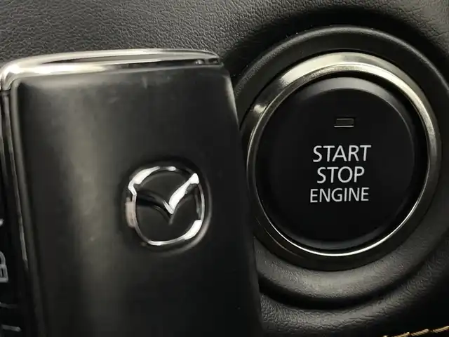 マツダ ＣＸ－６０ XD HV エクスクルーシブスポーツ 新潟県 2022(令4)年 2.8万km パール ４WD/禁煙車/BOSEサウンド/ｉ－ＡＣＴＩＶＳＥＮＳＥ/マツダコネクトナビ/　　AM/FM/BT/applecarplay/androidauto/HDMI/アラウンドビューモニター/パワーバックドア/マツダレーダークルーズコントロール/LEDオートライト/オートマチックハイビーム/前席ベンチレーションシート/運転席メモリシート/前席パワーシート/純正20インチアルミホイール付/電動パーキングブレーキ/オートブレーキホールド/ステアリングヒーター/ステアリングスイッチ/アイドリングストップ/typeCポート/ドライブレコーダー/ブラインドスポットモニター/AC100V充電/トノカバー/スマートキー/ETC