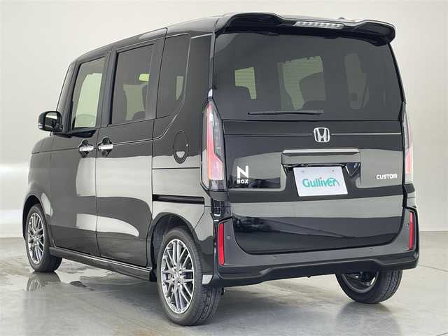 ホンダ Ｎ ＢＯＸ カスタム ターボ 愛知県 2025(令7)年 0.1万km未満 クリスタルブラックパール 届出済未使用車　黒ハーフレザー　前列シートヒーター　両側パワースライドドア　ＬＥＤヘッドライト　フォグランプ　衝突軽減　純正アルミホイール　パドルシフト　ＢＳＭ　プッシュスタート　スマートキー　禁煙車