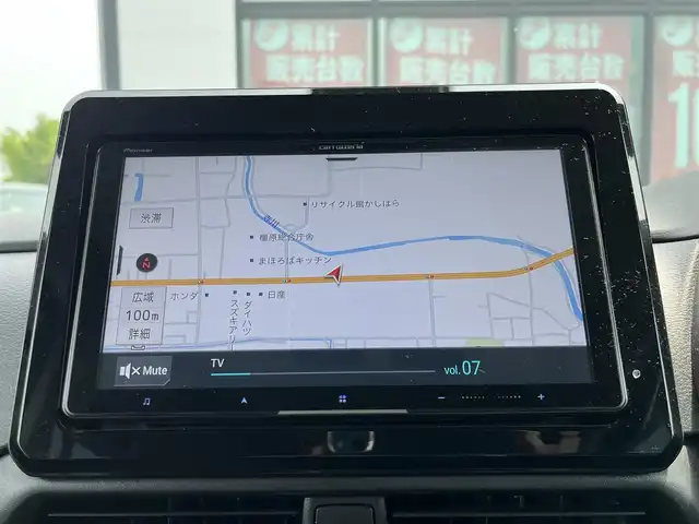 三菱 デリカミニ T プレミアム 奈良県 2023(令5)年 2.2万km 緑Ⅱ ９インチナビ　/フルセグＴＶ　/全方位カメラ　/前後ドライブレコーダー　/ＥＴＣ２．０　/マイパイロット　/両側ハンズフリーパワースライドドア　/デジタルインナーミラー　/ｅ－アシスト　/ハーフレザーシート　/シートヒーター　/ＡＡＣ/追従型クルーズコントロール/ルーフレール/ステアリングヒーター/ロールサンシェード/パドルシフト