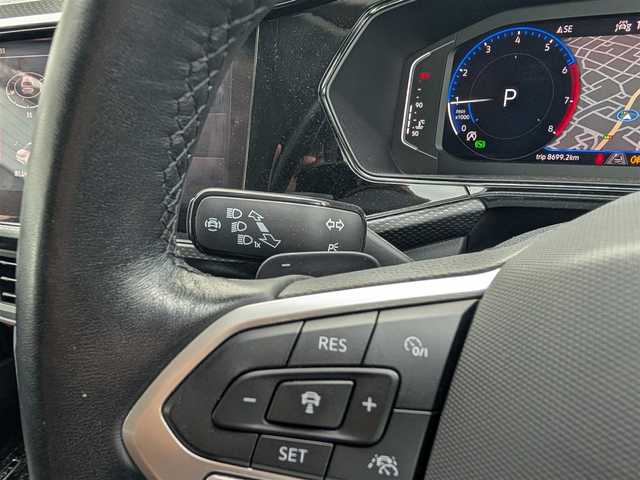 フォルクスワーゲン Ｔ－クロス TSI アクティブ 滋賀県 2022(令4)年 2.5万km ガンＭ／黒 ワンオーナー/ディスプレイオーディオ/ナビ/Bluetoothオーディオ/Apple CarPlay、Android Auto、Mirror Link/バックカメラ/クルーズコントロール/プッシュスタート/ドアバイザー/ETC2.0/LEDヘッドライト/スマートキー×2/整備記録簿(R4、R6)