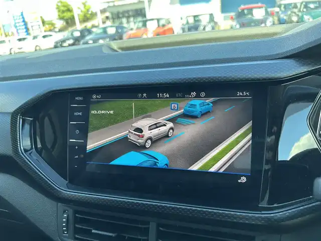 フォルクスワーゲン Ｔ－クロス TSI アクティブ 滋賀県 2022(令4)年 2.5万km 黒／グレー ワンオーナー/ディスプレイオーディオ/ナビ/Bluetoothオーディオ/Apple CarPlay、Android Auto、Mirror Link/バックカメラ/クルーズコントロール/プッシュスタート/ドアバイザー/ETC2.0/LEDヘッドライト/スマートキー×2/整備記録簿(R4、R6)