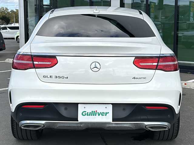 メルセデス・ベンツ ＧＬＥ３５０ｄ 4マチック クーペ スポーツ 道東・釧路十勝 2017(平29)年 13.5万km ダイヤモンドホワイト ・サンルーフ/・４WD/・純正ナビ/（CD/DVD/BT/USB/フルセグ）/・全方位カメラ/・ETC/・純正ドライブレコーダー（前方）/・前席メモリー付パワーシート/・全席シートヒーター/・前席エアシート/・電動リアゲート/・プッシュスタート/・スマートキー/・横滑り防止/・オートライト/・ドアバイザー/・ダブル+カーテンエアバッグ/・取扱説明書/・保証書/・純正アルミホイール付スタッドレス積込（275/45/R21）/2020年製造残4ミリ