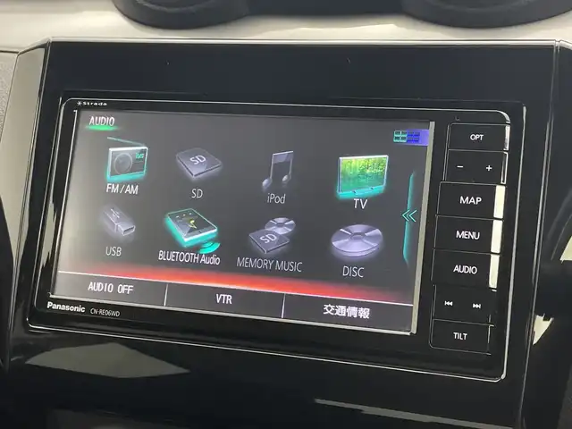 スズキ スイフト XG LTD 新潟県 2017(平29)年 6.9万km スーパーブラックパール ストラーダメモリナビ【CN-RE06WD】/　フルセグTV/Bluetooth/CD/DVD/USB/バックモニター/ビルトインETC/横滑り防止装置/LEDヘッドライト/禁煙車