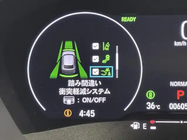 ホンダ ヴェゼル ハイブリッド e:HEV PLaY 福岡県 2023(令5)年 0.6万km ミッドナイトブルービームM ワンオーナー　/ガラスルーフ　/純正ナビ　/置くだけ充電　/ビルトインＥＴＣ２．０　/前後ドラレコ　/ホンダセンシング　/パドルシフト　/ハーフレザー　/シートヒーター　/ステアリングヒーター　/パワーバックドア　/ＬＥＤ