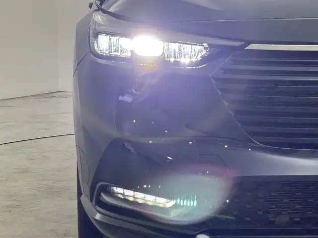 ホンダ ヴェゼル ハイブリッド e:HEV PLaY 福岡県 2023(令5)年 0.6万km ミッドナイトブルービームM ワンオーナー　/ガラスルーフ　/純正ナビ　/置くだけ充電　/ビルトインＥＴＣ２．０　/前後ドラレコ　/ホンダセンシング　/パドルシフト　/ハーフレザー　/シートヒーター　/ステアリングヒーター　/パワーバックドア　/ＬＥＤ