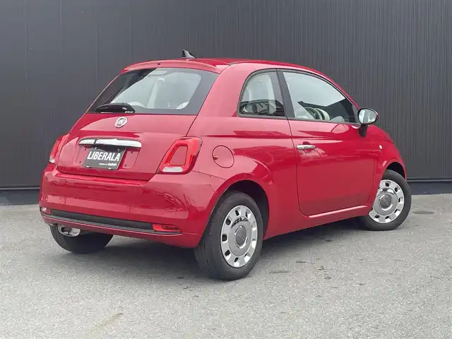 フィアット ５００ 1．2 ポップ 静岡県 2018(平30)年 4.9万km 赤 ＡｐｐｌｅＣａｒＰｌａｙ　/ＢＴ　ＵＳＢ　/キーレス　/前ドラレコ　/アイドリングストップ　/サイド　カーテンエアバッグ　/保証書　取説　スペアキー