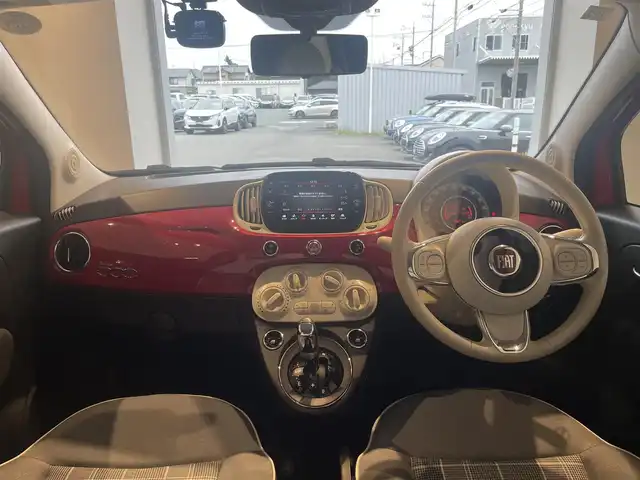 フィアット ５００ 1．2 ポップ 静岡県 2018(平30)年 4.9万km 赤 ＡｐｐｌｅＣａｒＰｌａｙ　/ＢＴ　ＵＳＢ　/キーレス　/前ドラレコ　/アイドリングストップ　/サイド　カーテンエアバッグ　/保証書　取説　スペアキー
