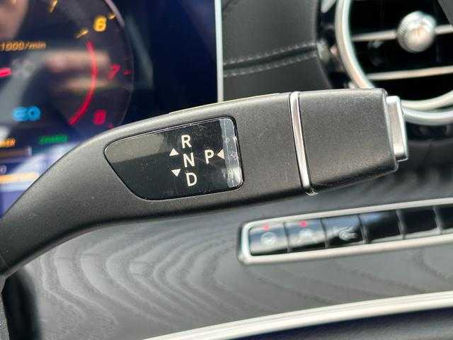 メルセデス・ベンツ Ｅ２００ SW アバンギャルド AMGライン 埼玉県 2020(令2)年 3.4万km 黒 黒革シート/純正HDDナビ/(Bluetooth/USB/フルセグ)/ａｐｐｌｅｃａｒｐｌａｙ/ＡＣＣ/エクスクルーシブＰＫＧ/アンビエントライト/シートヒータ/ドライブレコーダー/ＥＴＣ/バックカメラ/ブラインドスポットモニタ