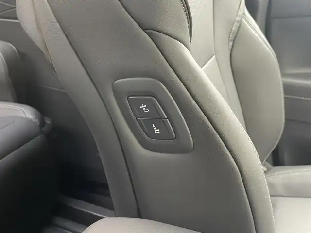 トヨタ アルファードハイブリット Z 福岡県 2024(令6)年 1万km ブラック ワンオーナー/ツインムーンルーフ/純正14インチコネクテッドナビ/　(Bluetooth/Miracast/フルセグTV)/パノラミックビューモニター/バックカメラ/デジタルインナーミラー/アドバンストパーク/アドバンストドライブ/トヨタセーフティセンス/・プリクラッシュセーフティ/・レーンディパーチャーアラート/・ロードサインアシスト/・レーダークルーズコントロール/・オートマチックハイビーム/ブラインドスポットモニター/安心降車アシスト/後方車両接近告知/周辺車両接近時サポート/クリアランスソナー/プロアクティブドライビングアシスト/フロント/リヤクロストラフィックアラート/リヤカメラディテクション/パーキングサポートブレーキ/両側パワースライドドア/パワーバックドア/純正18インチアルミホール/黒レザーシート/パドルシフト/ステアリングヒーター/パワーシート/シートヒーター/ベンチレーション/シートメモリー/電動サンシェード(2.3列目)/前後ドライブレコーダー/ETC2.0/純正フロアマット/置くだけ充電/スペアタイヤ/USBタイプCポート/100V電源