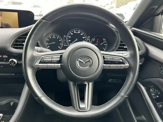マツダ マツダ３ファストバック 15S ツーリング 群馬県 2020(令2)年 1.9万km ソニックシルバーM ワンオーナー/メモリナビ/バックカメラ/Bluetooth/フルセグテレビ/コーナーセンサー/ACC/ETC/LEDヘッドライト/純正18インチアルミホイール