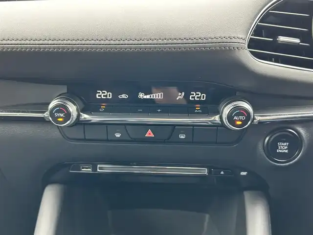 マツダ マツダ３ファストバック 15S ツーリング 群馬県 2020(令2)年 1.9万km ソニックシルバーM ワンオーナー/メモリナビ/バックカメラ/Bluetooth/フルセグテレビ/コーナーセンサー/ACC/ETC/LEDヘッドライト/純正18インチアルミホイール