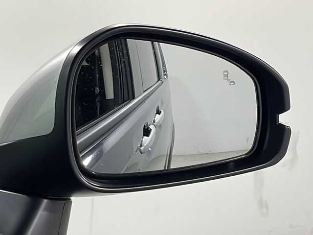 ホンダ フリード ハイブリット e:HEV クロスター 広島県 2025(令7)年 0.1千km メテオロイドグレーメタリック 登録済未使用車　5Km/純正９型ナビ/バックカメラ/シートヒーター/両側パワースライドドア/レーダークルーズコントロール/オートマチックハイビーム/衝突被害軽減ブレーキ/レーンキープアシスト/踏み間違い防止/ブラインドスポットモニター/ホールド機能付電動パーキングブレーキ/コーナーセンサー/LEDヘッドライト/純正15インチアルミホイール(185/65/R15)/エアバッグ(運転席/助手席/サイド/カーテン)