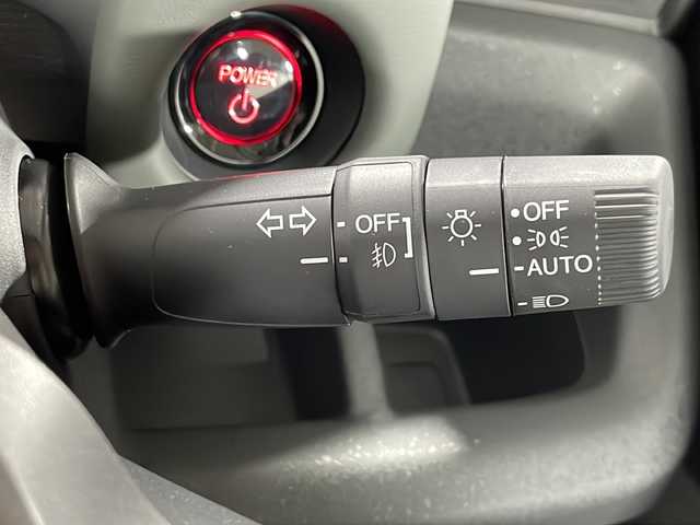 ホンダ フリード ハイブリット e:HEV クロスター 広島県 2025(令7)年 0.1千km メテオロイドグレーメタリック 登録済未使用車　5Km/純正９型ナビ/バックカメラ/シートヒーター/両側パワースライドドア/レーダークルーズコントロール/オートマチックハイビーム/衝突被害軽減ブレーキ/レーンキープアシスト/踏み間違い防止/ブラインドスポットモニター/ホールド機能付電動パーキングブレーキ/コーナーセンサー/LEDヘッドライト/純正15インチアルミホイール(185/65/R15)/エアバッグ(運転席/助手席/サイド/カーテン)