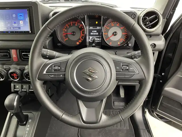 スズキ ジムニー XC 宮城県 2024(令6)年 0.7万km ブルーイッシュブラックパール3 純正ナビ（ワンセグTV/CD，DVD/BT)/バックカメラ/前方ドライブレコーダー/シートヒーター/前後コーナーセンサー/ヒーテッドドアミラー/LEDヘッドライト/ETC/ターボ