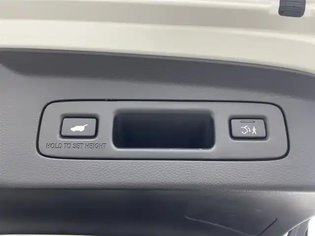 ホンダ ヴェゼル ハイブリッド e:HEV Z 埼玉県 2021(令3)年 3.3万km プラチナホワイトパール 純正９インチナビ　バックカメラ　Ｂｌｕｅｔｏｏｔｈ　シートヒーター　ハーフレザーシート　ＢＳＭ　ダウンヒルアシストコントロール　レーダークルーズコントロール　スマートキー　前後ドライブレコーダーＥＴＣ