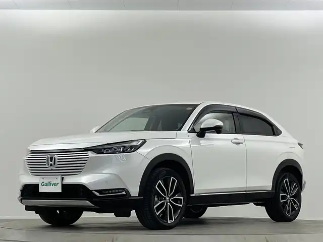 ホンダ ヴェゼル ハイブリッド e:HEV Z 埼玉県 2021(令3)年 3.3万km プラチナホワイトパール 純正９インチナビ　バックカメラ　Ｂｌｕｅｔｏｏｔｈ　シートヒーター　ハーフレザーシート　ＢＳＭ　ダウンヒルアシストコントロール　レーダークルーズコントロール　スマートキー　前後ドライブレコーダーＥＴＣ