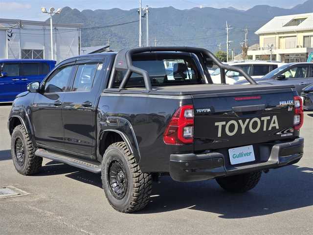 トヨタ ハイラックス Z GRスポーツ 鹿児島県 2022(令4)年 6.2万km アティチュードブラックマイカ GRサイドステップ/GRスポーツバー/パノラミックビューモニター/純正ディスプレィオーディオ/トヨタセーフティセンス/レダークルーズコントロール/パドルシフト/ハーフレザーシート/パワーシート/アイドリングストップ/ドライブレコーダー/ETC
